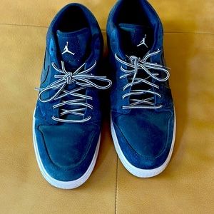 Air Jordan Royal Blue Low Shoes